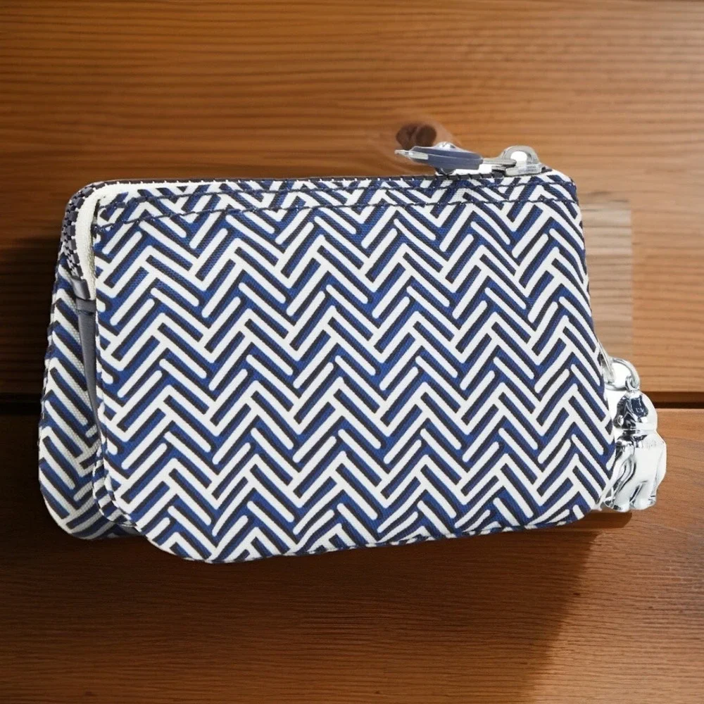 Kipling Creativity XL‎ Urban Chevron Cosmetic Bag Toiletries Bag NWT